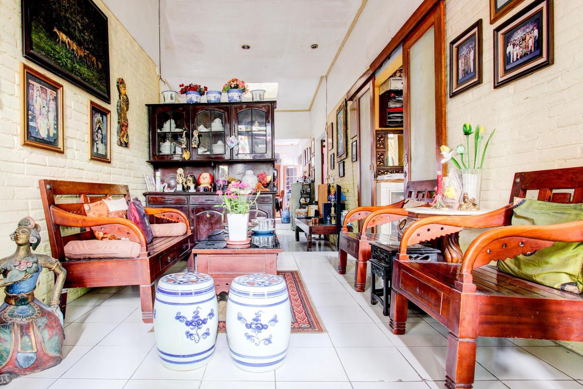 Oyo 94000 Omah Citra Genia Homestay Ngaglik Exterior foto