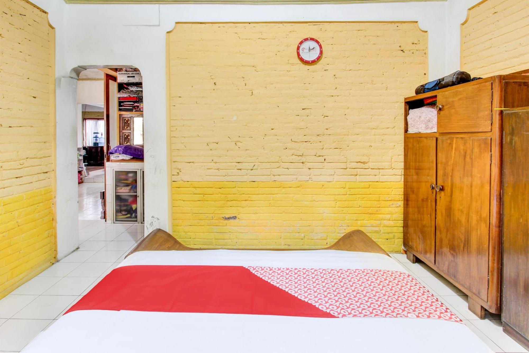 Oyo 94000 Omah Citra Genia Homestay Ngaglik Exterior foto