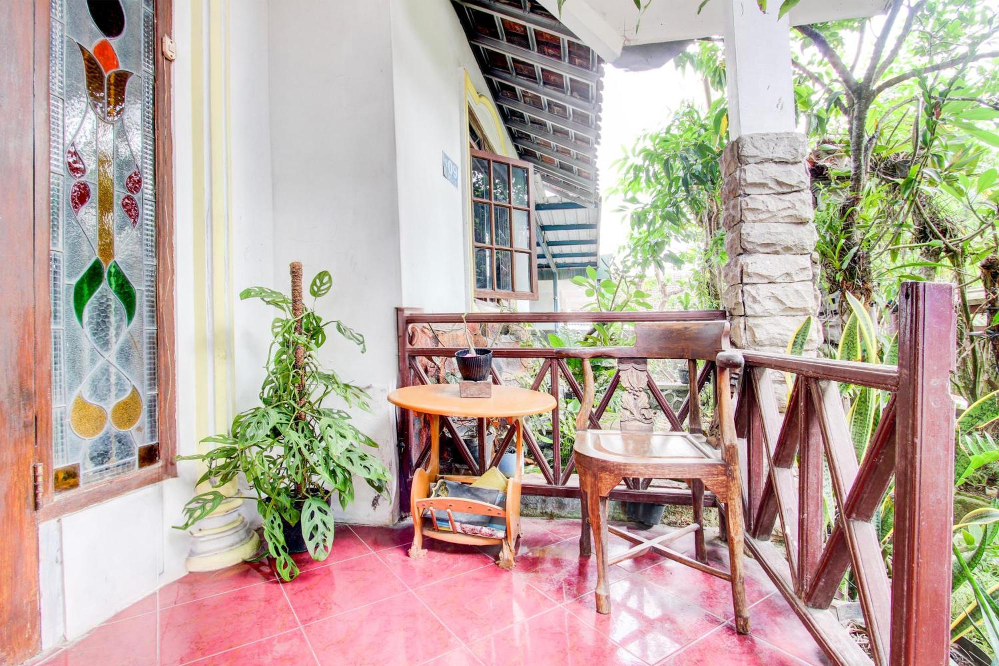 Oyo 94000 Omah Citra Genia Homestay Ngaglik Exterior foto