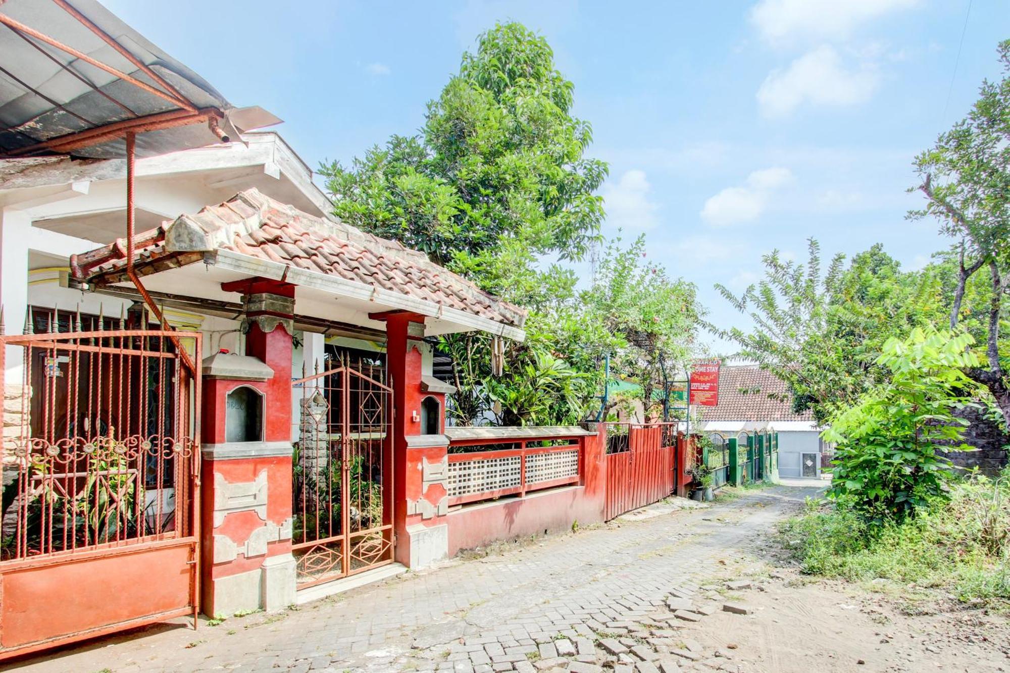 Oyo 94000 Omah Citra Genia Homestay Ngaglik Exterior foto