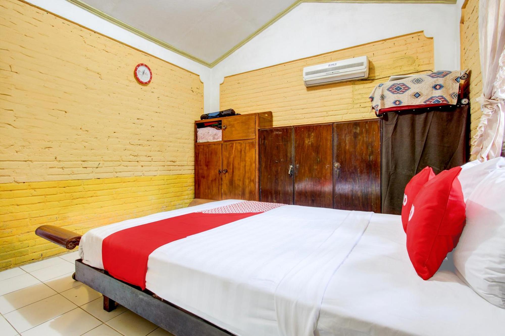 Oyo 94000 Omah Citra Genia Homestay Ngaglik Exterior foto